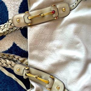 Cream Leather Guccissima Handbag
